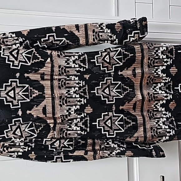 Sequin mini dress - Picture 2 of 4